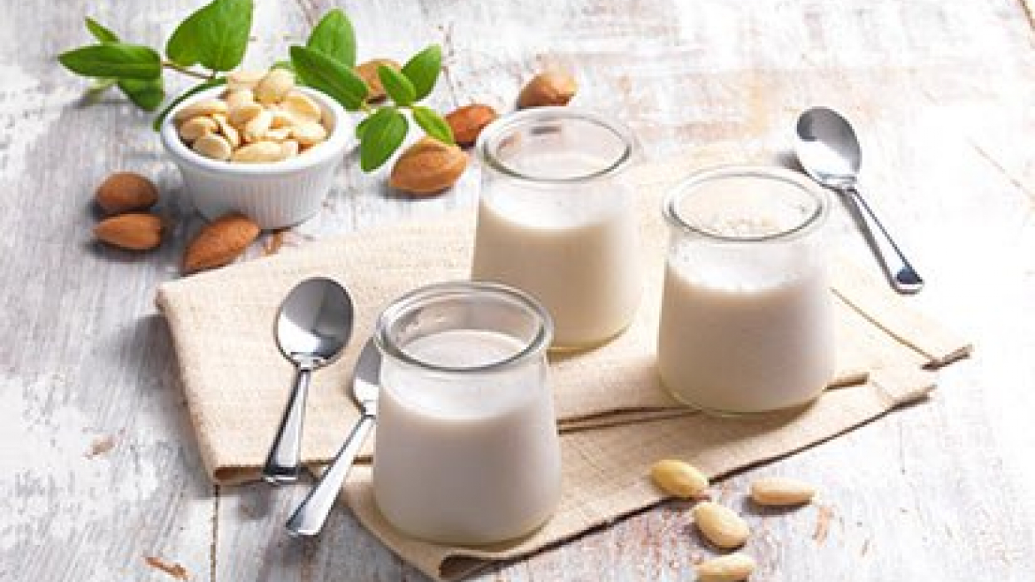 Rastlinný jogurt z mandľového mlieka - recept pre varný kuchynský robot Tefal Click and Cook