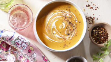 Creamy Indian tomato soup - valentýnský recept na Tefal pánev.jpg